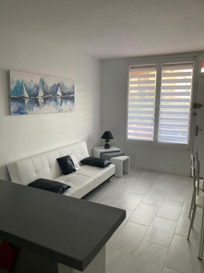 Tres Bel Appartement Entierement Renove エンプリアブラバ エクステリア 写真
